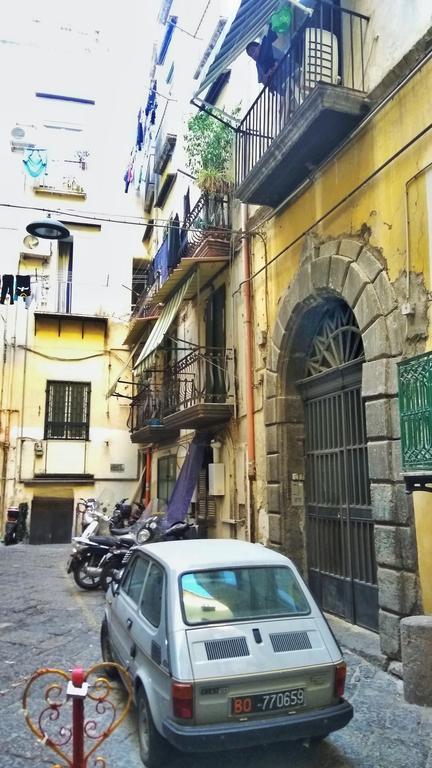 Dimora Dei Giganti Bed and Breakfast Napoli Eksteriør billede