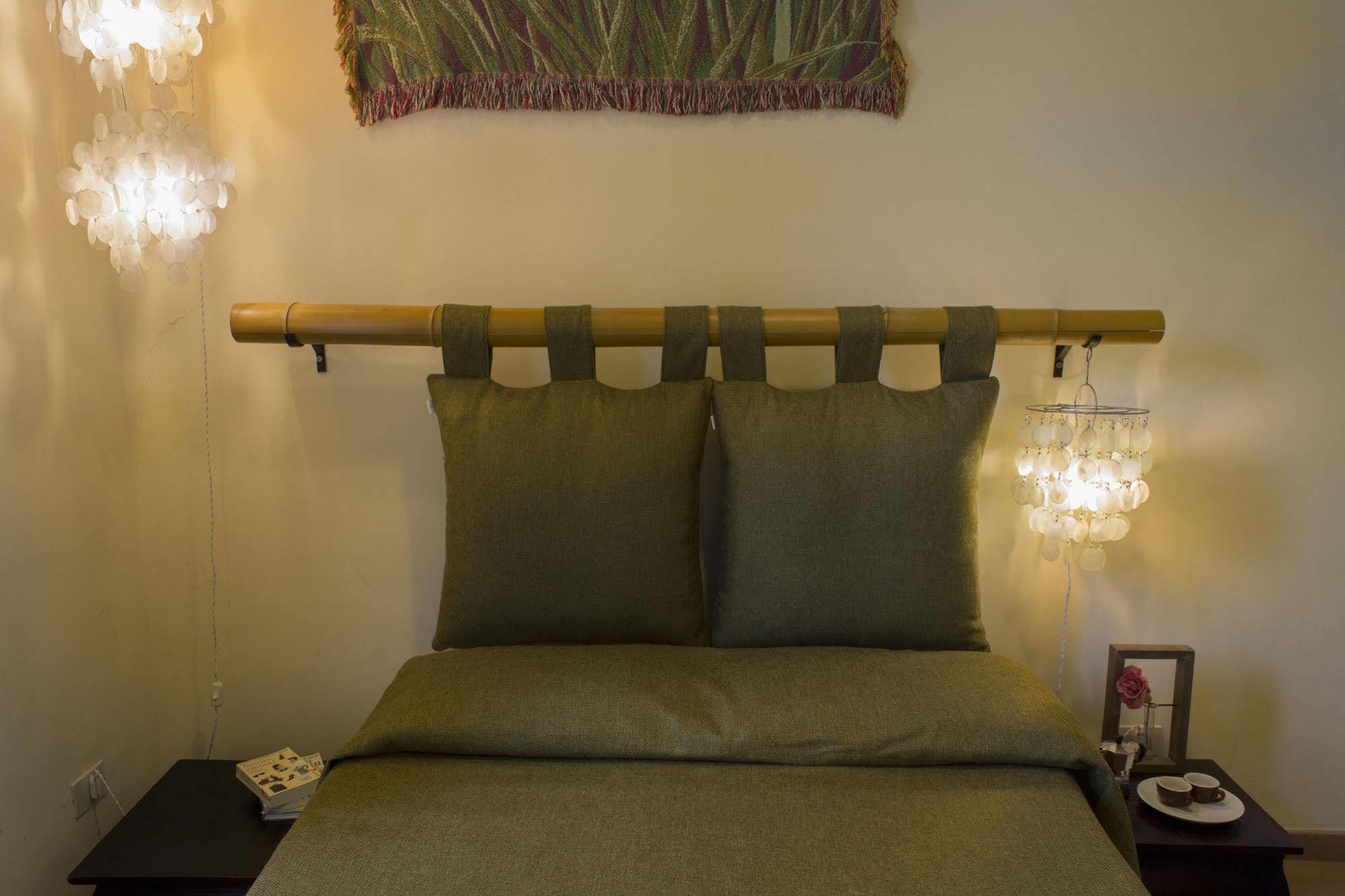 Dimora Dei Giganti Bed and Breakfast Napoli Eksteriør billede