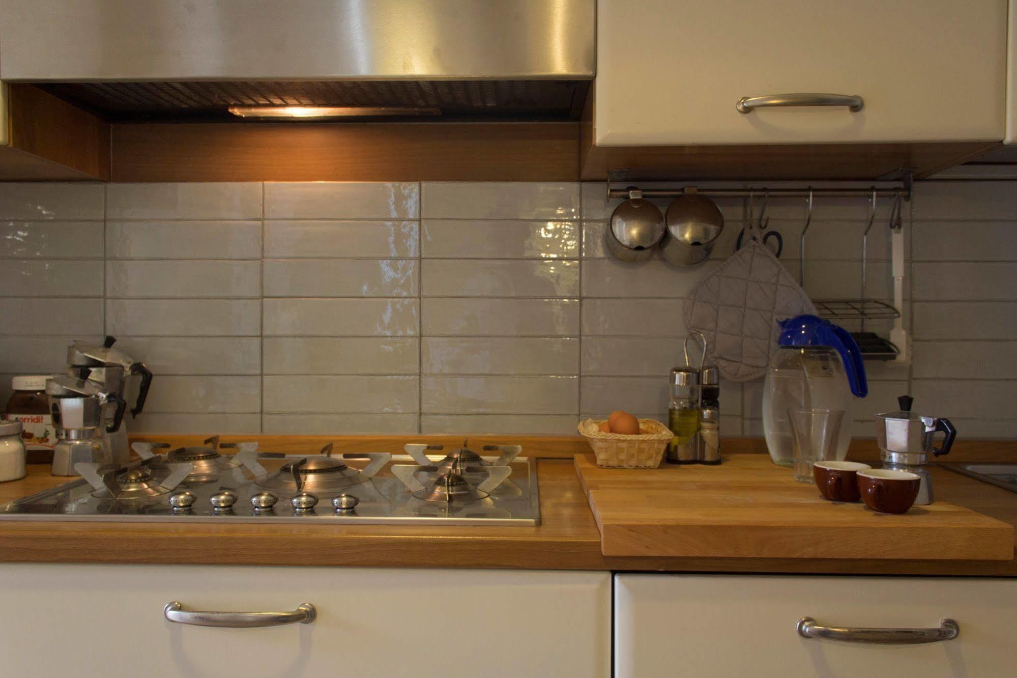 Dimora Dei Giganti Bed and Breakfast Napoli Eksteriør billede