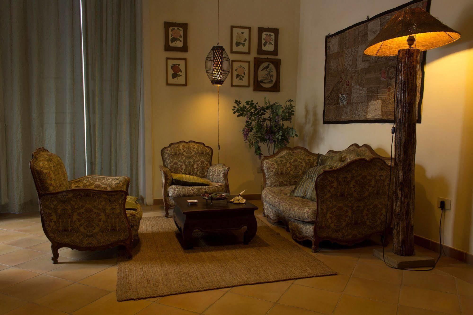 Dimora Dei Giganti Bed and Breakfast Napoli Eksteriør billede